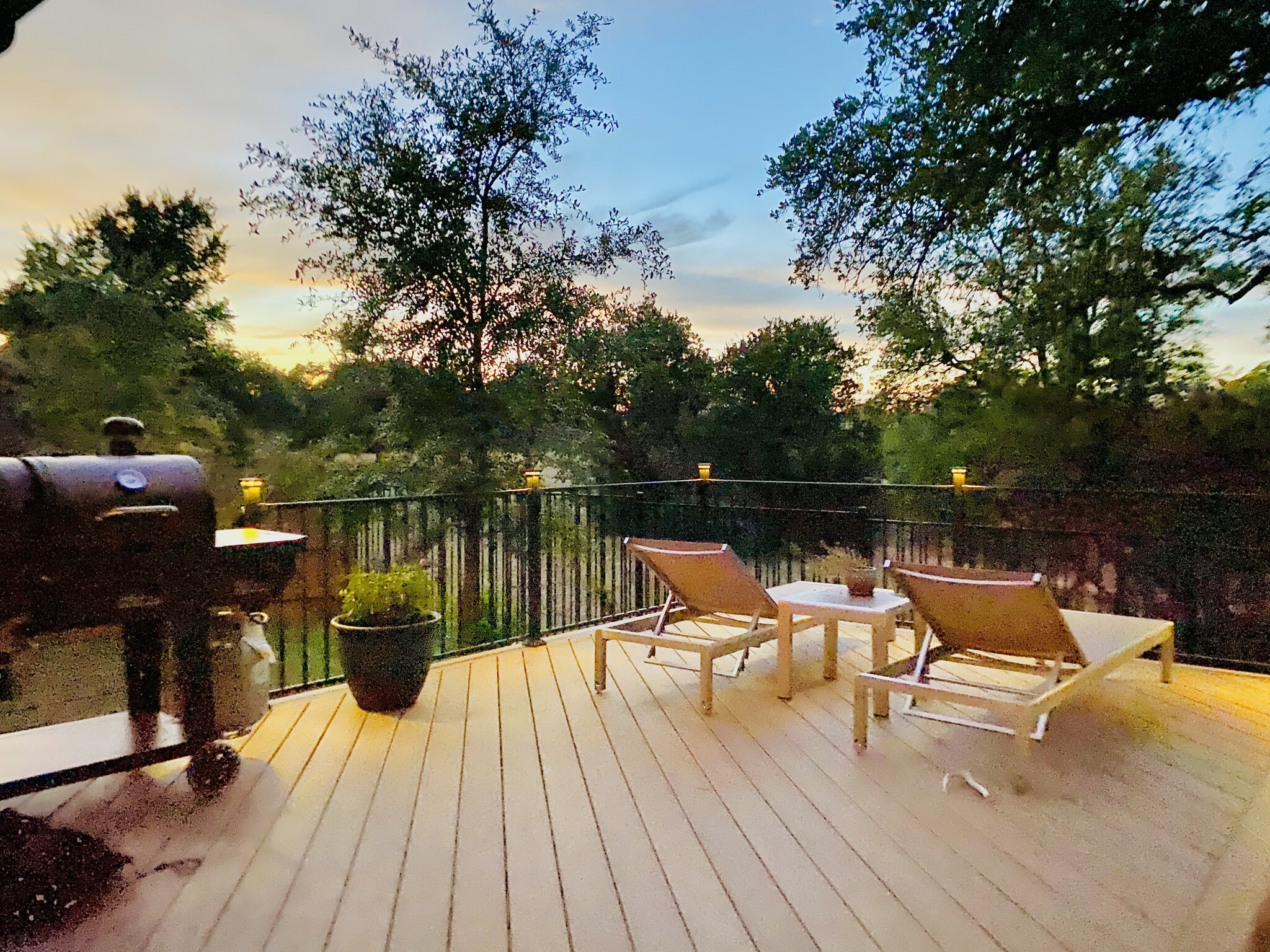 Huge Trex deck with outdoor lighting - 429 Pink Granite Blvd