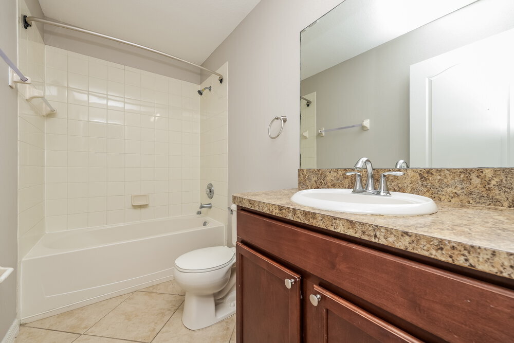 Building Photo - 1121 Seminole Sky Dr