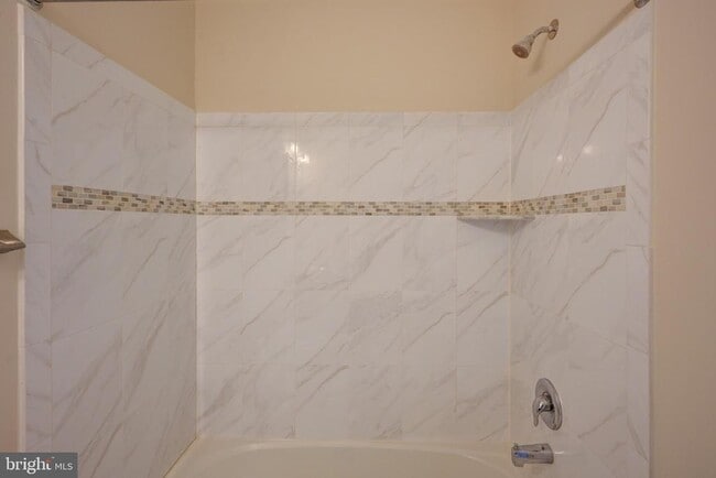 Building Photo - 7827 Crystal Brook Way