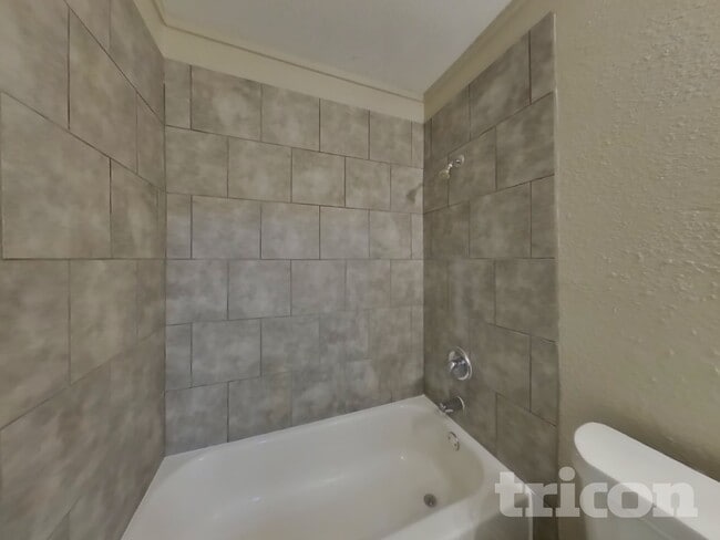 Building Photo - 4111 Sunrise Crest Dr