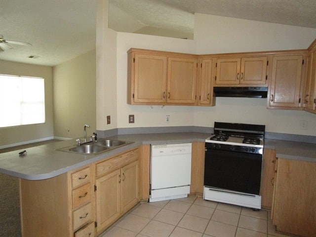 Building Photo - 282 Rockingham Dr
