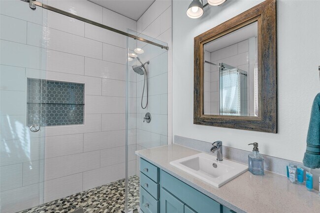 Building Photo - 312 Seagrass