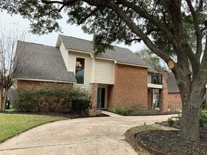 Building Photo - 614 Ellingham Dr