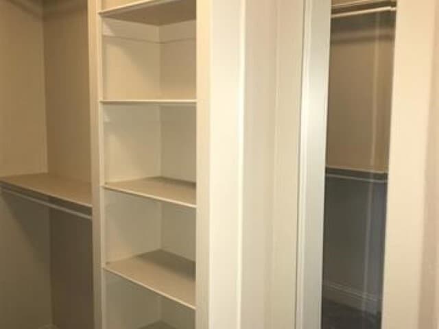 Building Photo - 23 NE Summerwood Dr