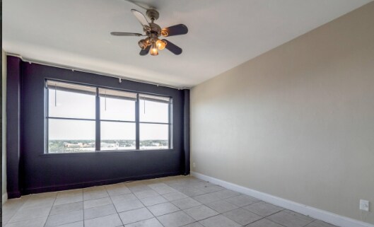 Building Photo - 311 W Ashley St