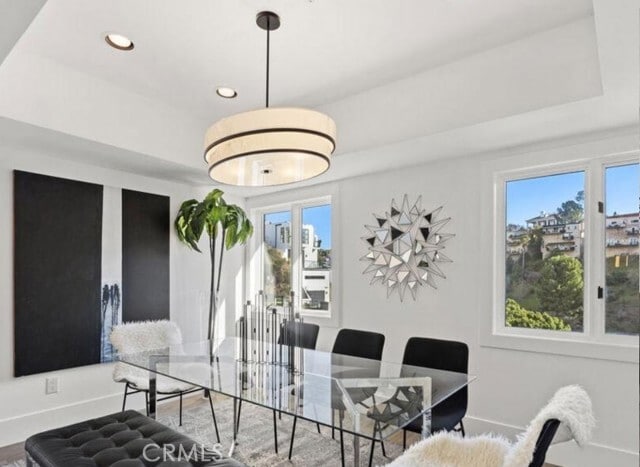 Building Photo - 6422 Weidlake Dr