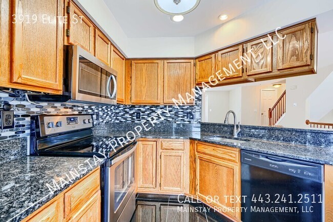 Building Photo - 3919 Elite St