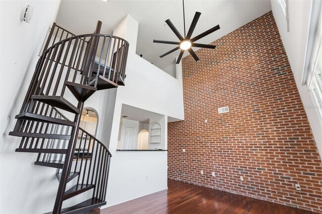 Building Photo - 501 Knights Run Ave