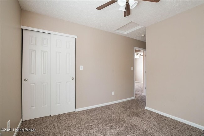 Building Photo - 3938 Haystack Dr