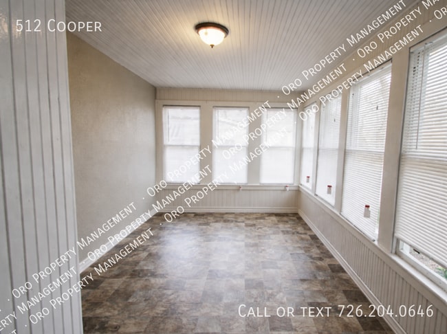 Building Photo - 512 Cooper-