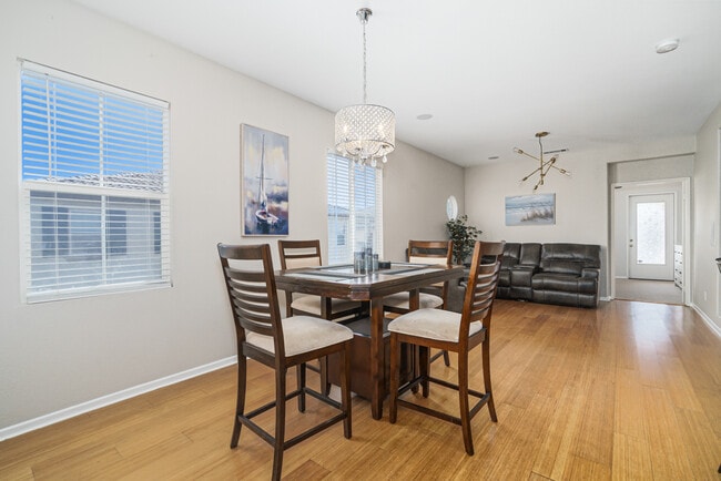 Building Photo - 2735 Brighton Ct