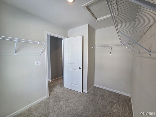 Building Photo - 113 South Dr