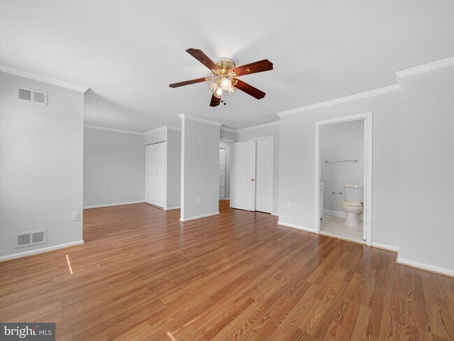 Building Photo - 3827 Gawayne Terrace