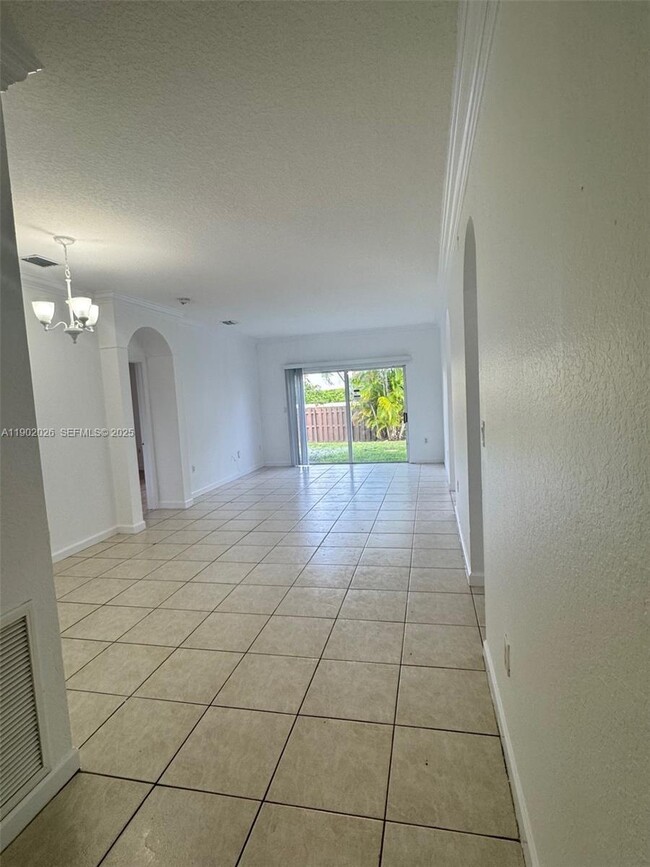 Building Photo - 8841 SW 212th Terrace