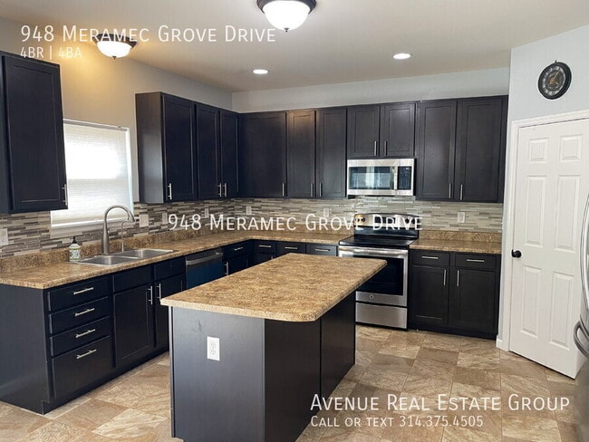 Building Photo - 948 Meramec Grove Dr