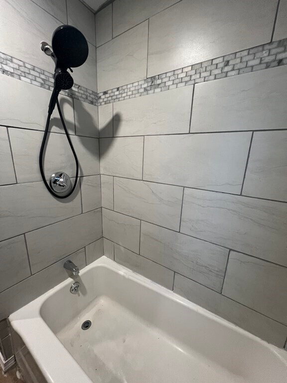 Building Photo - 81 Merrifield St