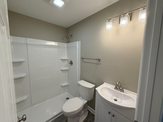 Building Photo - S Mulberry Duplex