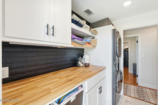 Building Photo - 165 Ormond Pkwy