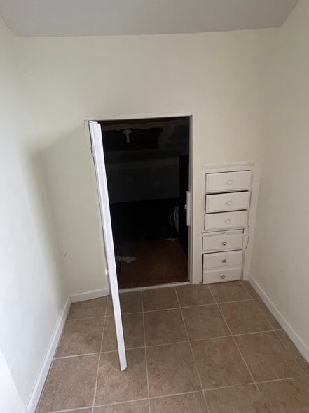 Bathroom Closet - 26 Park Dr N