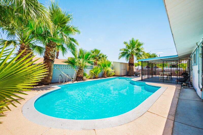 Primary Photo - 1313 Hillside Pl