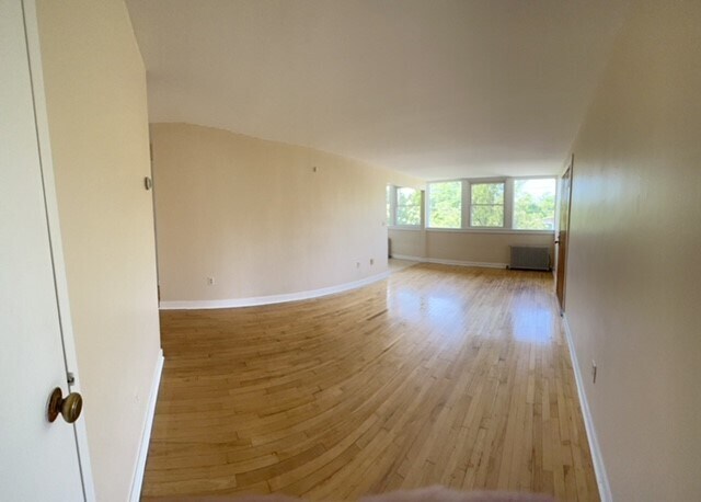 Building Photo - 222 Summit St