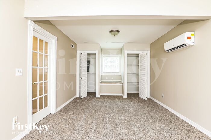 Building Photo - 306 Mt Olive Dr