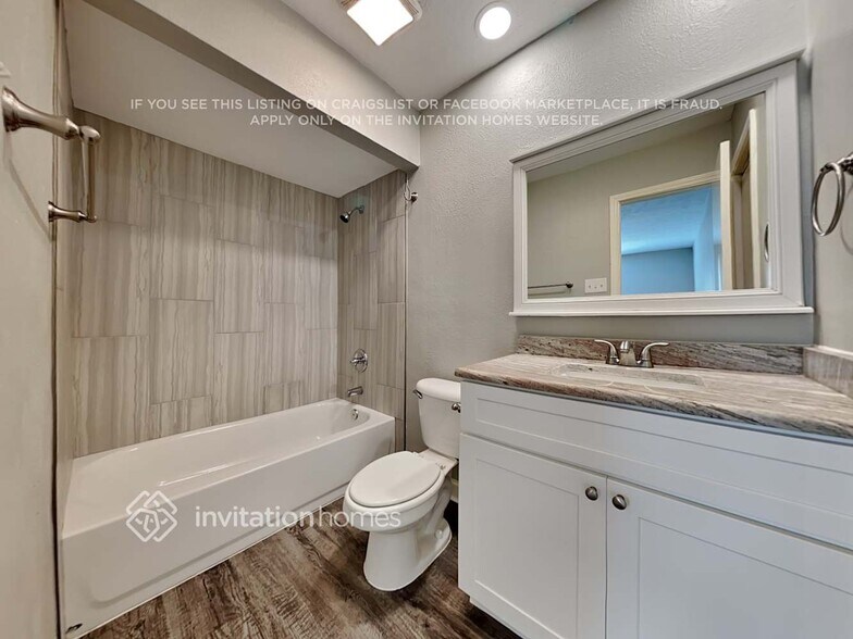 Building Photo - 8718 Linda Vista Dr