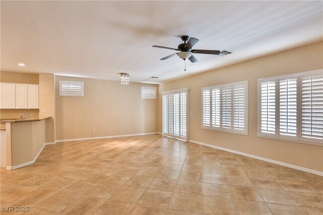Building Photo - 2264 Laurel Heights Ln