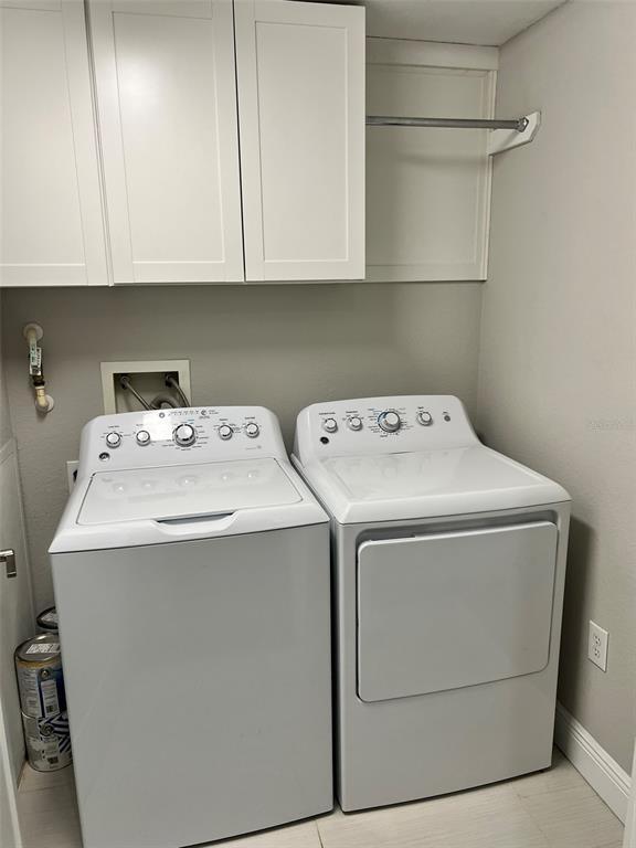 Building Photo - 2411 W Horatio St