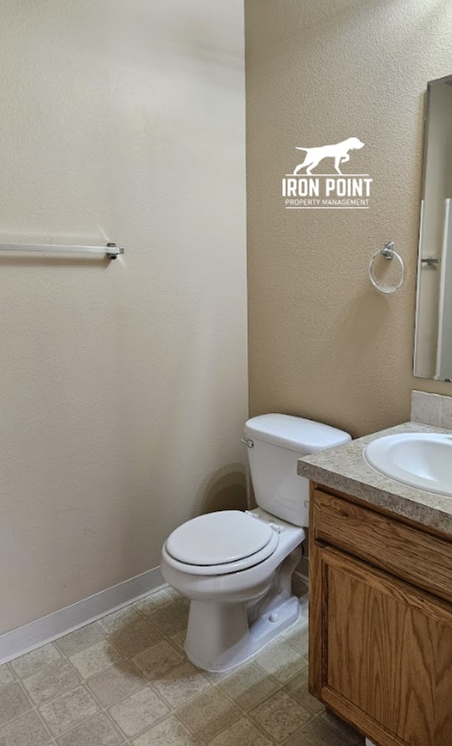 Building Photo - ELD4013