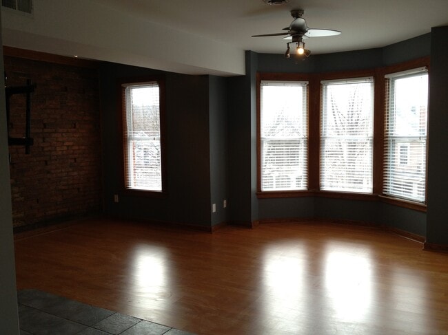 Building Photo - 39 Cottage St