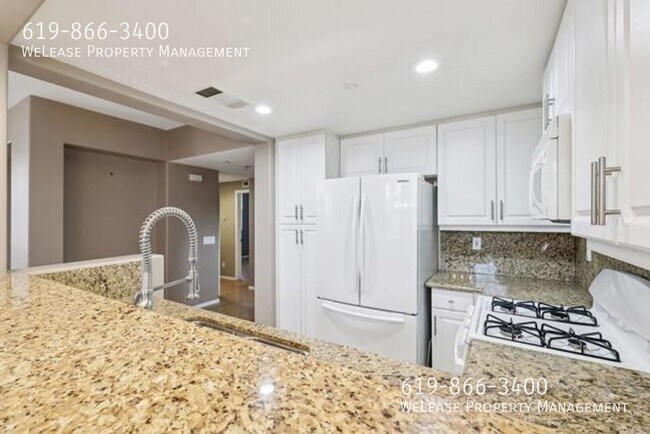 Building Photo - 782 Anchor Cove