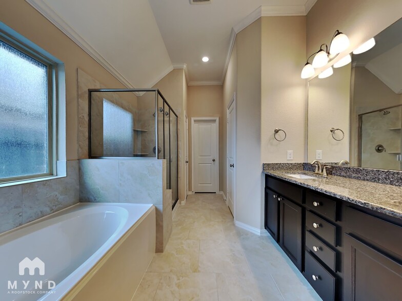 Building Photo - 2925 Fox Ledge Ct