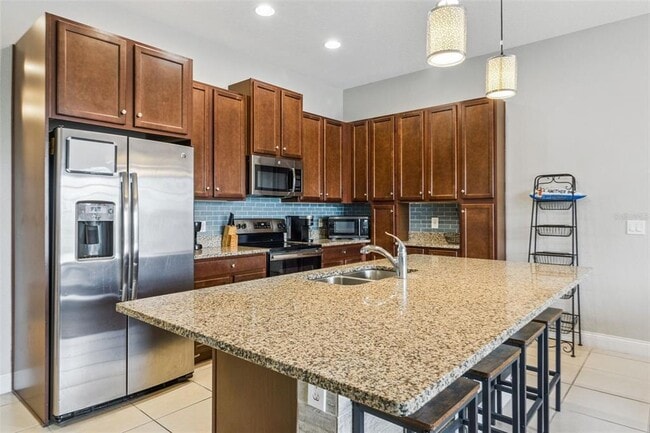 Building Photo - 193 Captiva Dr