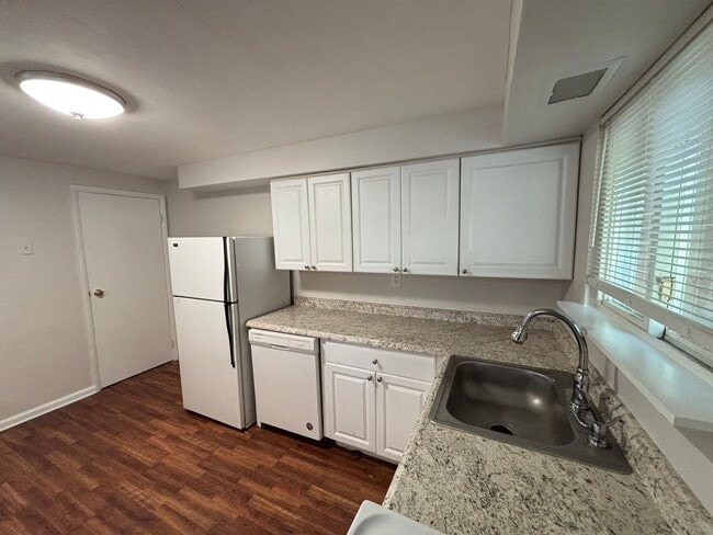 Building Photo - Beautiful Home for Rent