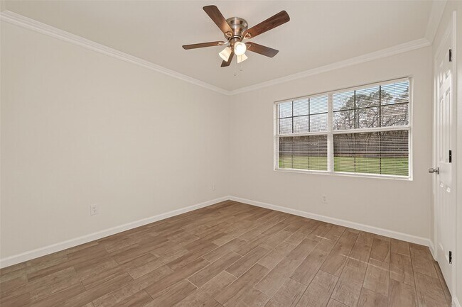 Building Photo - 25409 Pebble Dr