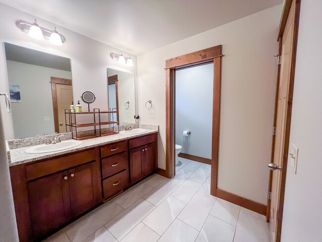 Building Photo - Charming Downtown Retreat: A Unique Blend ...