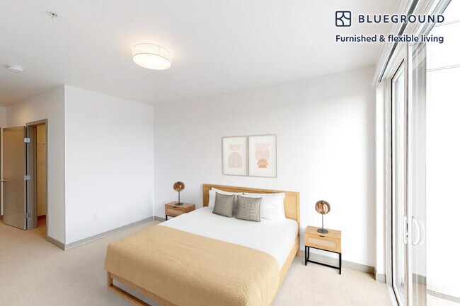 Building Photo - 109 S Division St