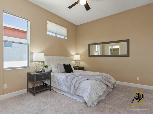 Building Photo - 797 Krypton Ct