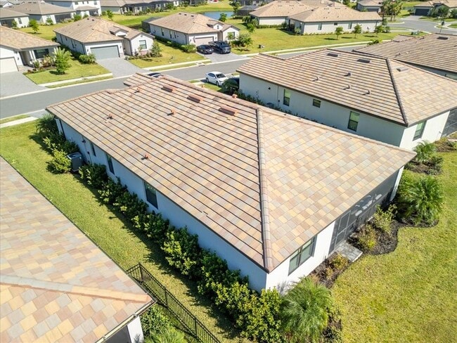 Building Photo - 5161 Coral Reef Wy
