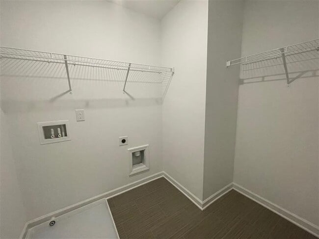Building Photo - 1421 Ben Park Way