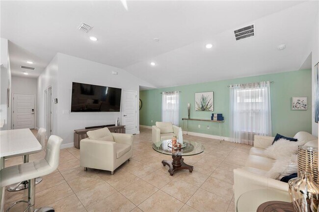 Building Photo - 1735 Carnostie Rd