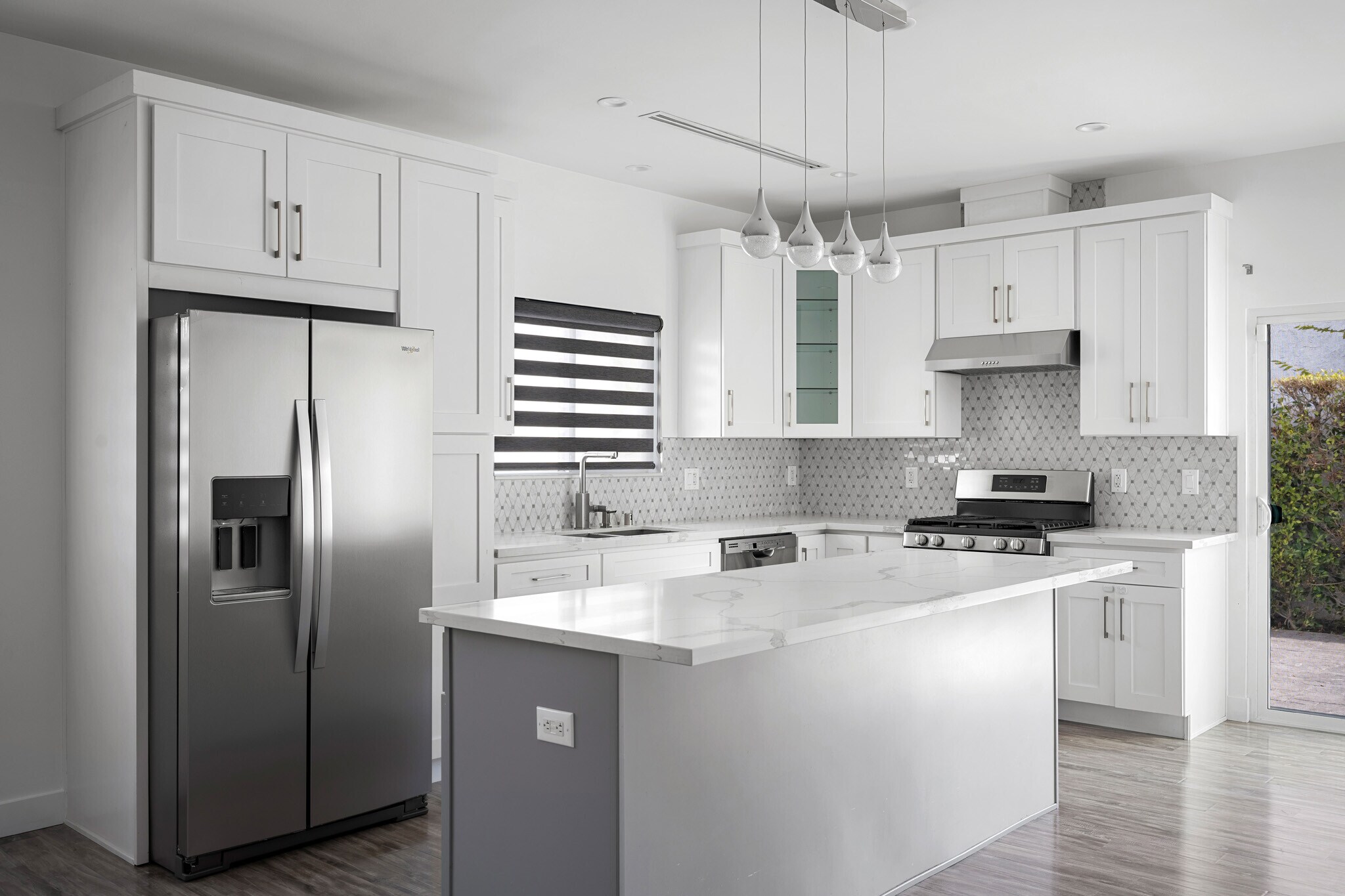 Building Photo - 13311 Wixom St