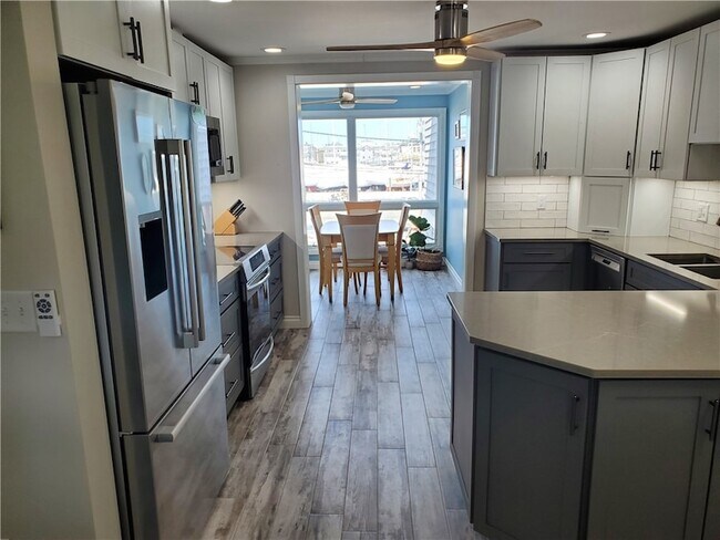 Building Photo - 31 Coddington St