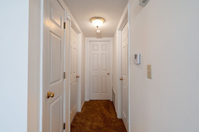 Building Photo - 3523-3525 Prescott Dr.