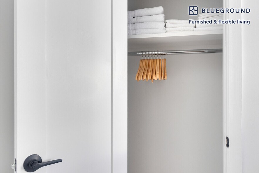 Building Photo - 501 1/2 East 83rd Street-SI FL3-ID1998