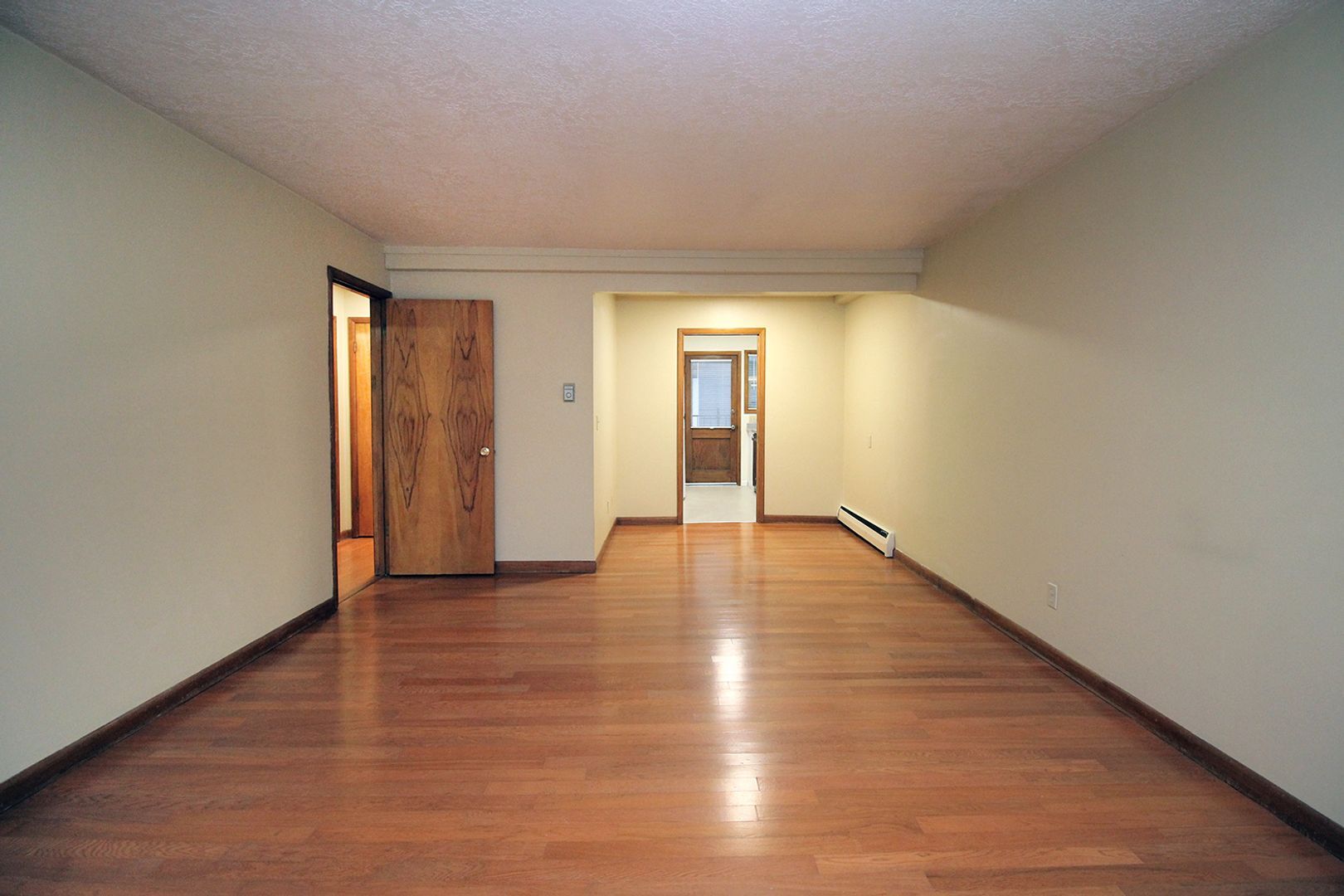 Building Photo - 3200-3236 SW Marigold St