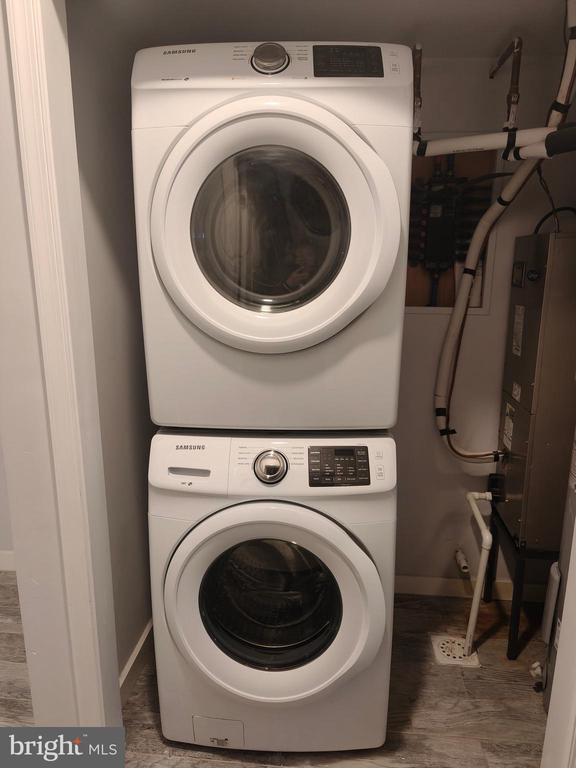 Building Photo - 1113 Wallace St