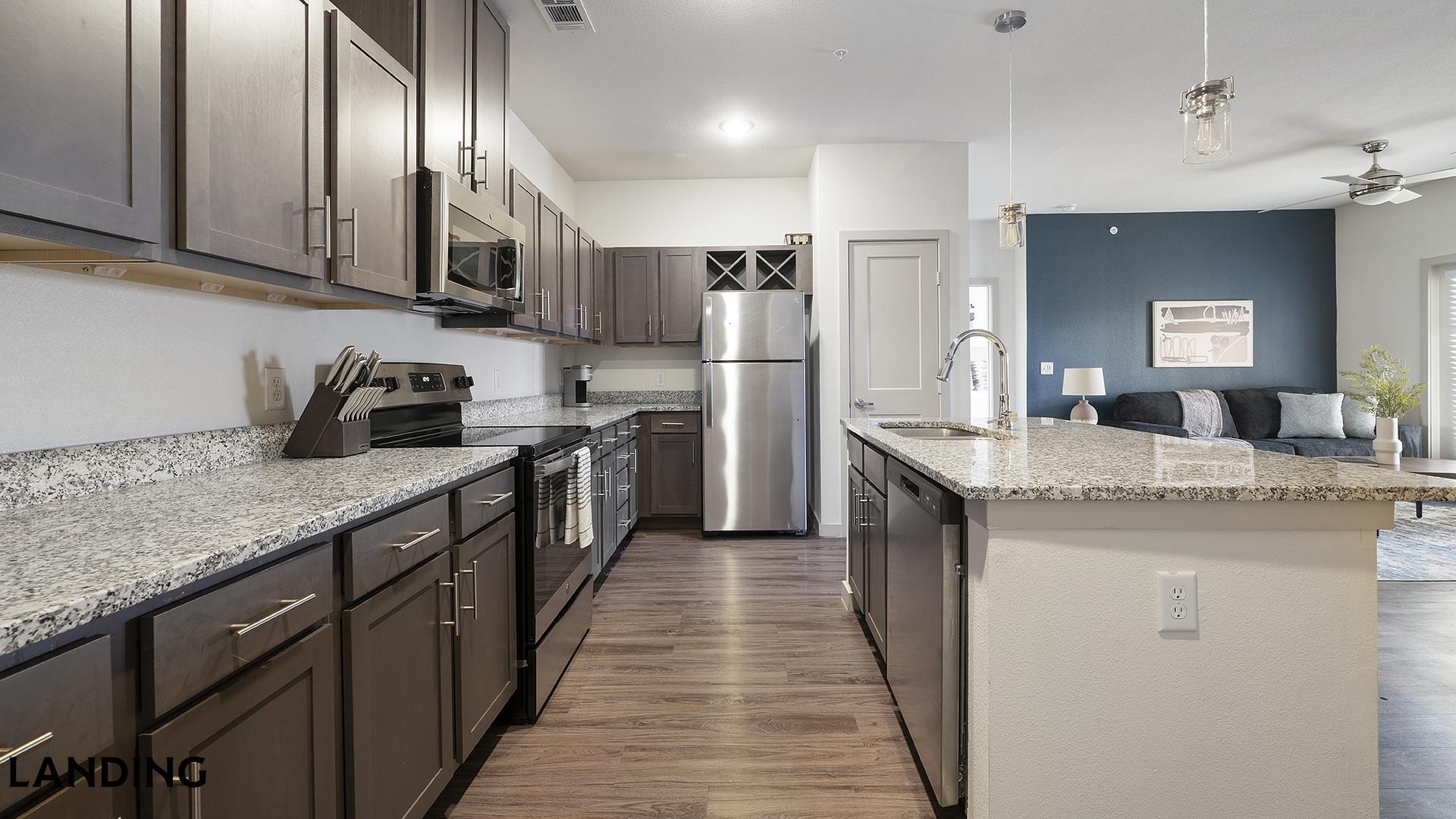 Building Photo - 2825 Main St