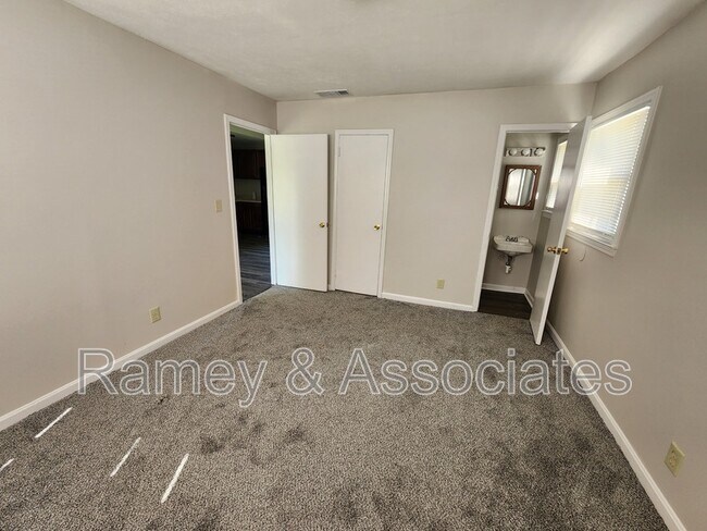 Building Photo - 5313 Citation Rd